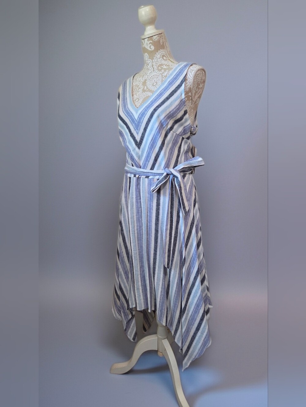Hope & Harlow Linen Blend Blue Chevron Print Handkerchief Dress Size 12